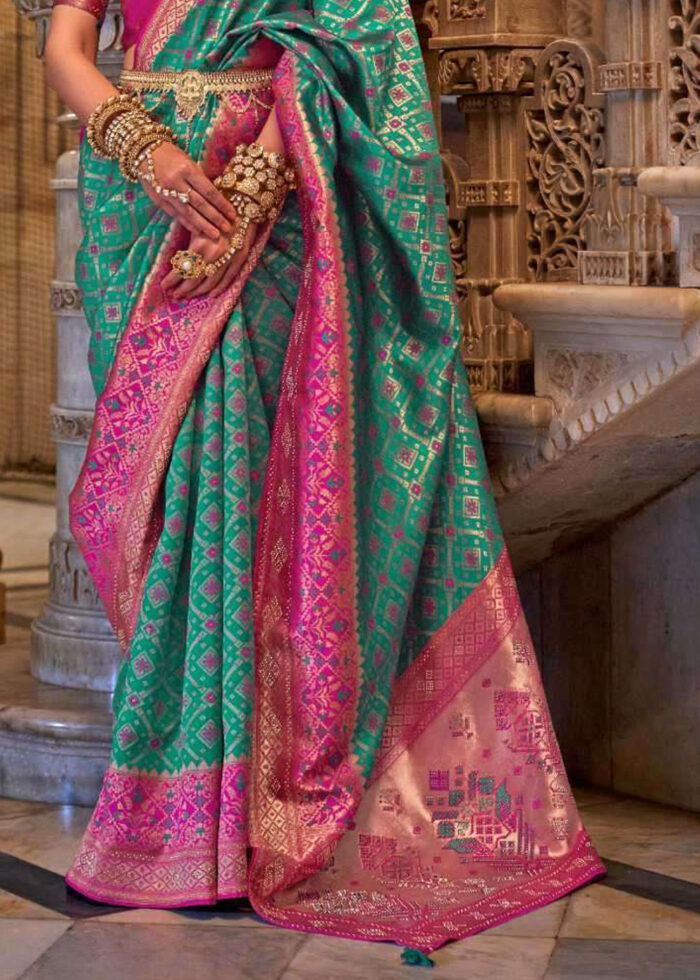 Dark Green and Hot Pink Color Katan Banarasi Saree | Pattu saree blouse  designs, Silk saree blouse designs, Silk sarees with price