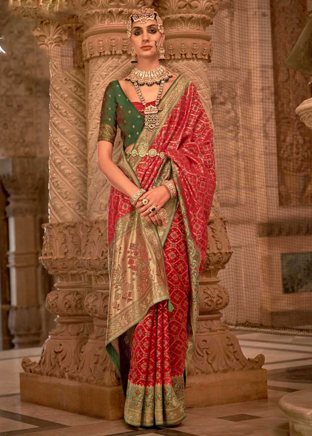 Buy Green Pears Saree Women Red Woven Design Silk Blend Banarasi Saree with  Unstitched Blouse piece Online at Best Prices in India - JioMart.